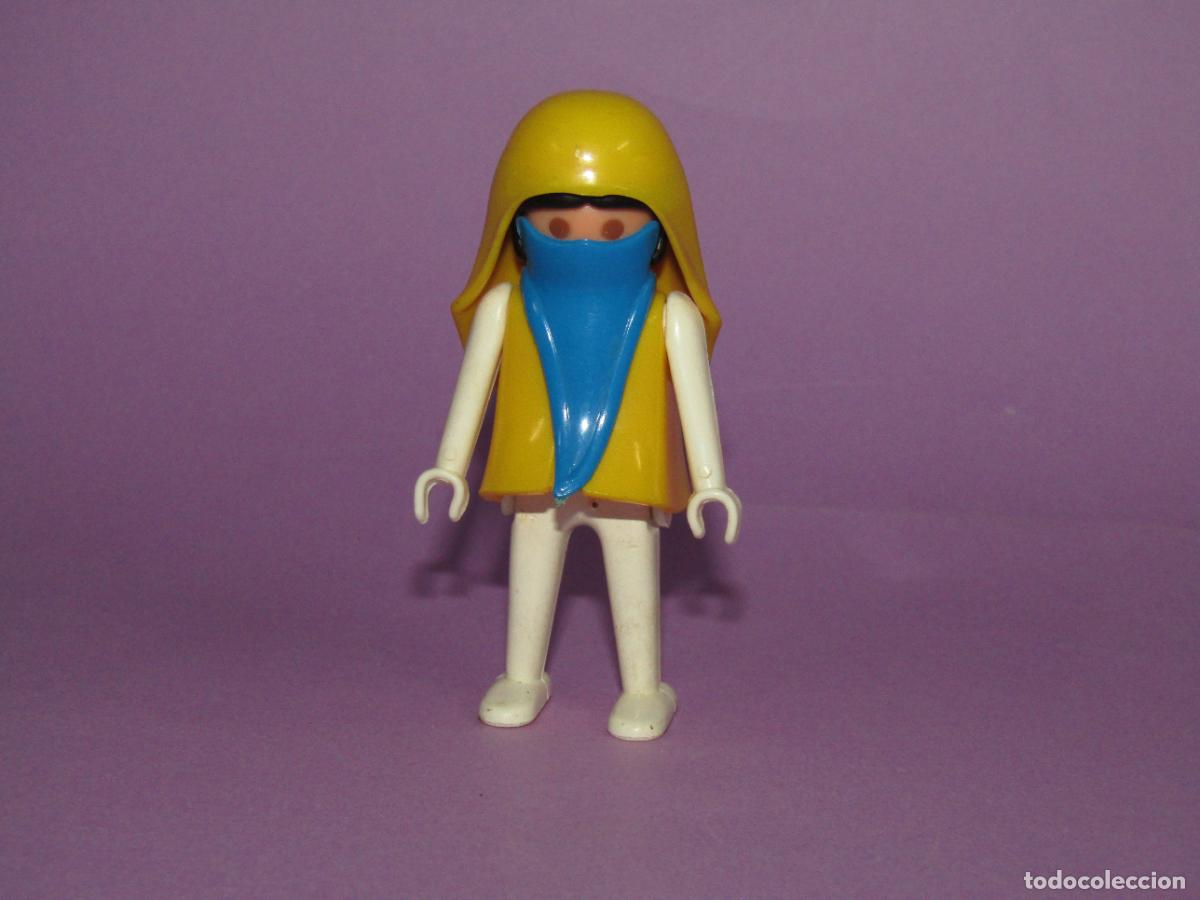 Playmobil: Antigua Mujer &Aacute;rabe Beduinos de FAMOBIL - Playmobil