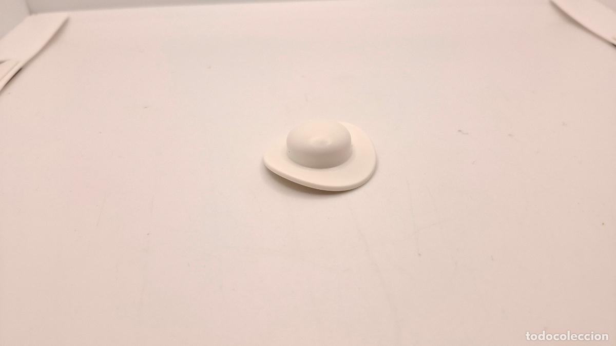 Playmobil: PLAYMOBIL GORRO BLANCO SE&Ntilde;ORA VICTORIANA CITY CIUDAD