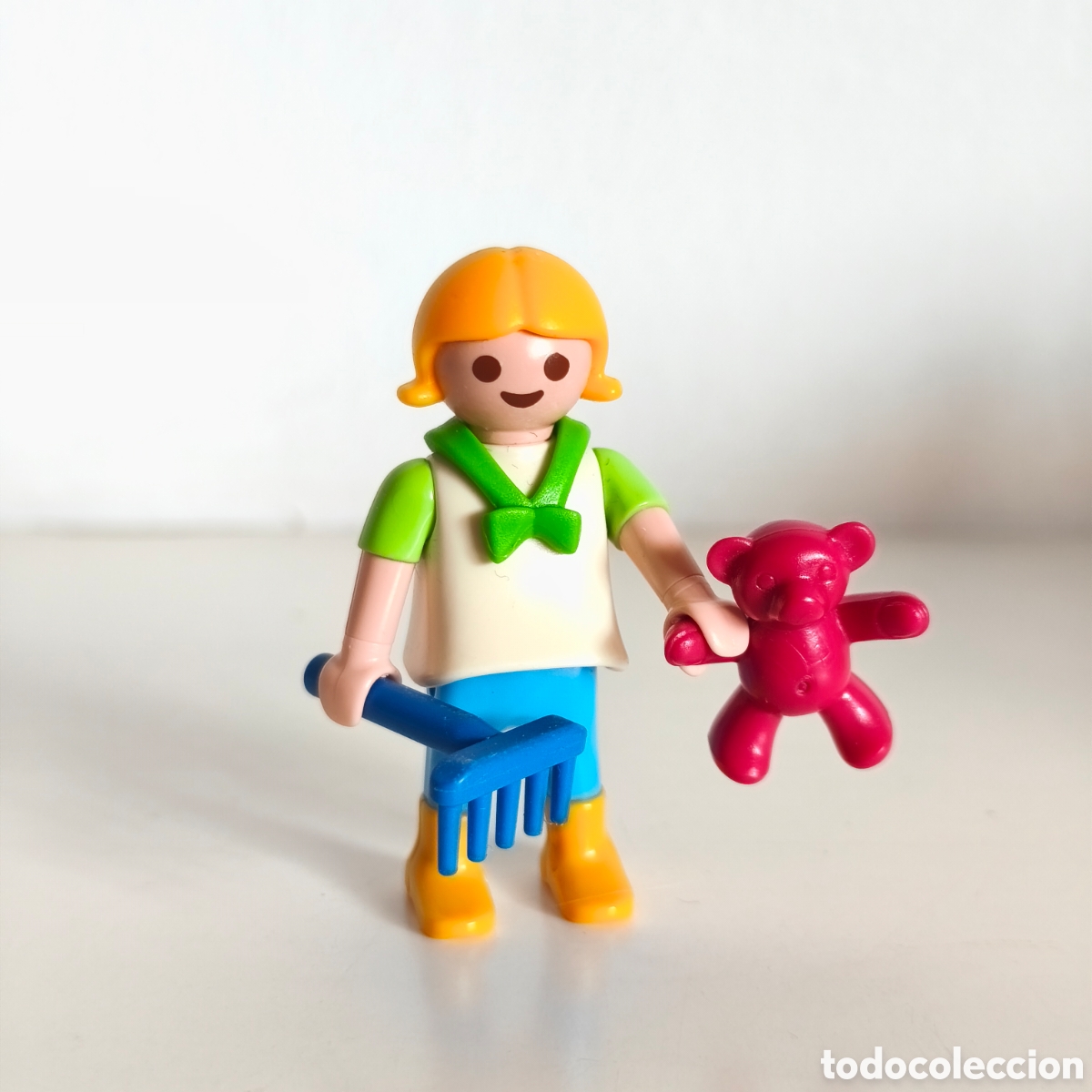 Playmobil: Playmobil, ni&ntilde;a con osito y rascador de arena