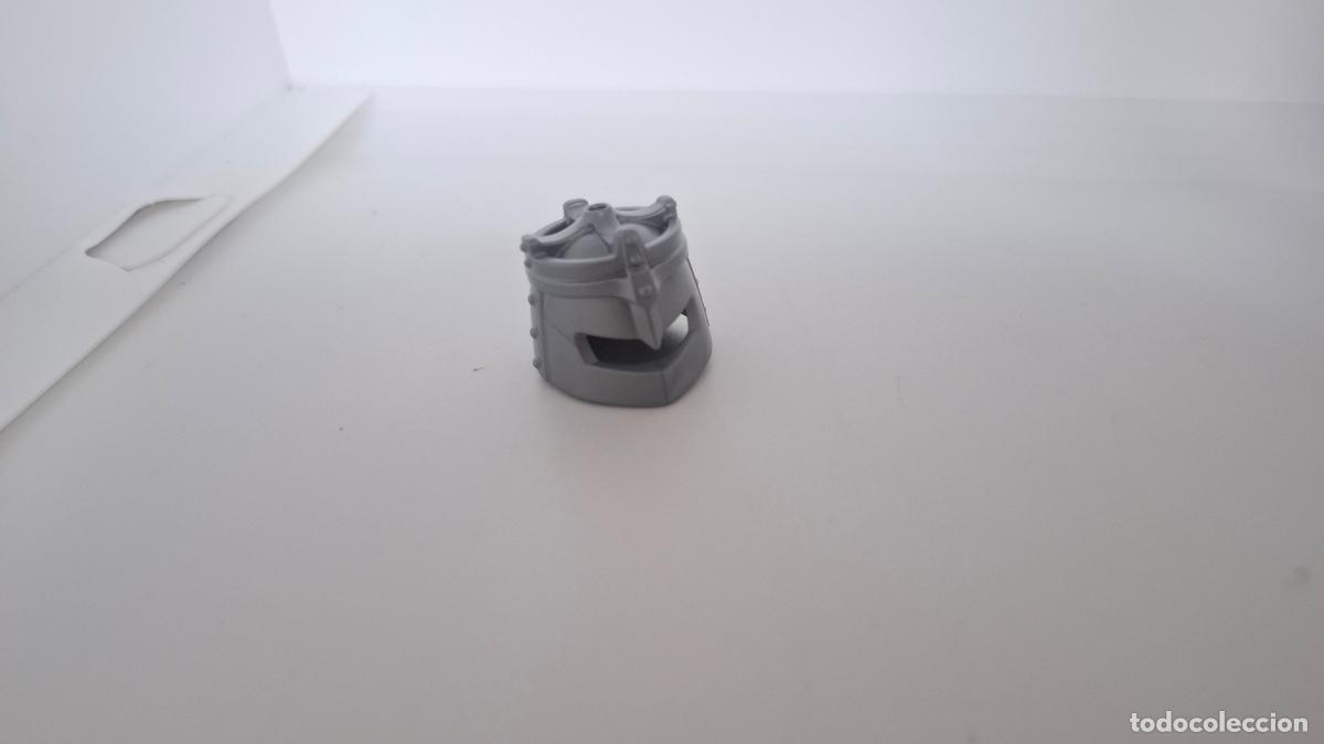 Playmobil: PLAYMOBIL CASCO MEDIEVAL SOLDADO GRIS PARA PLUMA GUERRERO