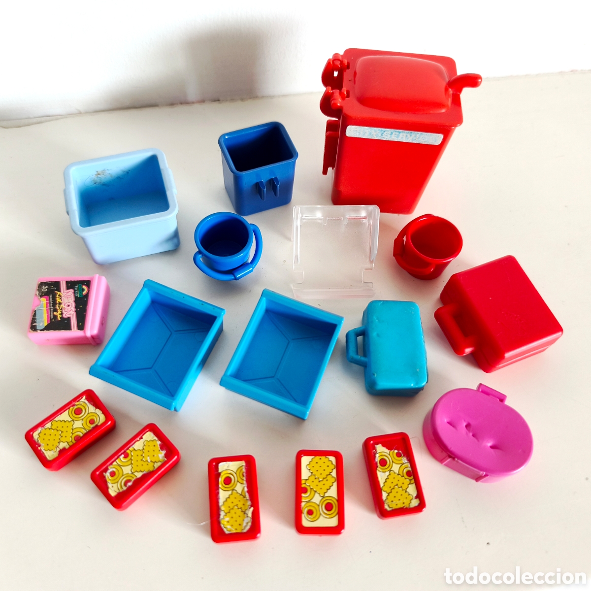 Playmobil: Playmobil, lote cajas, contenendores, maletas, cubos y basuras
