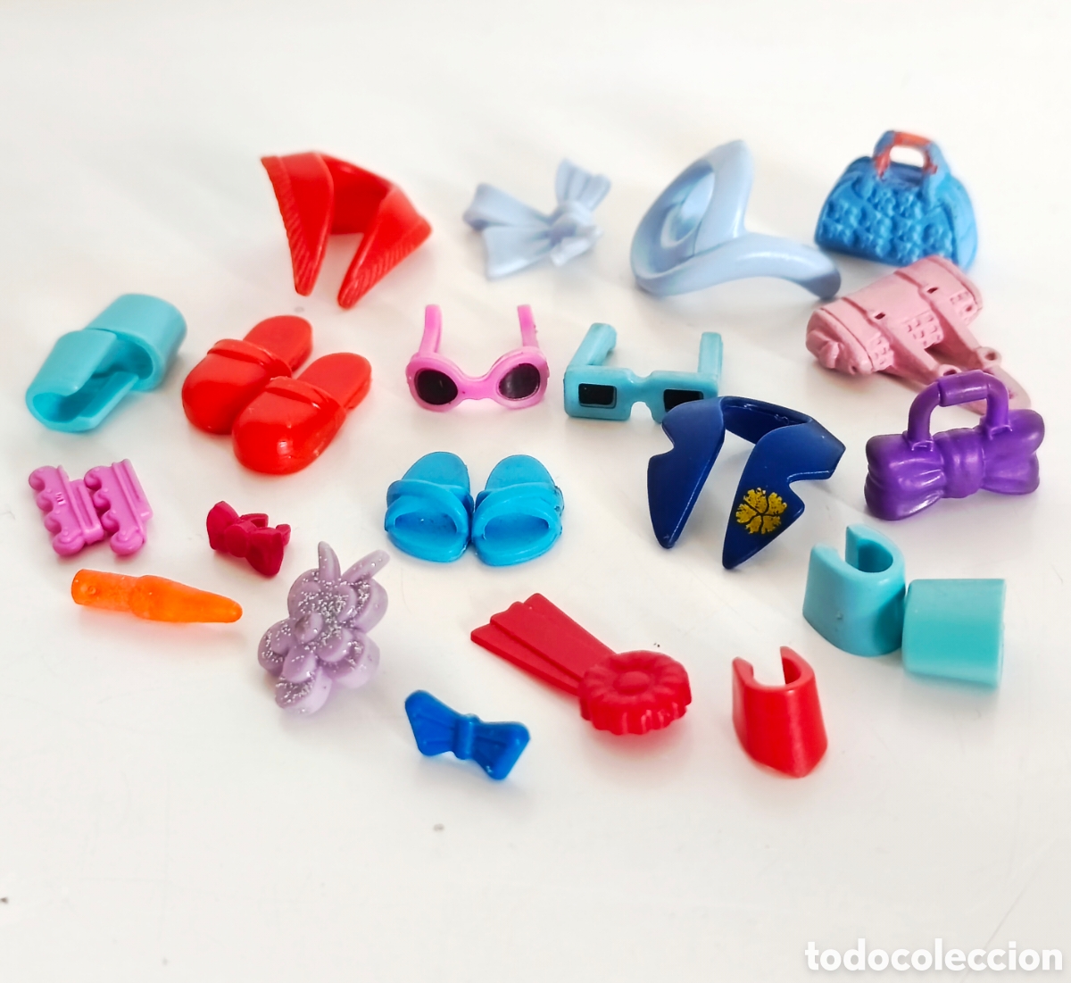 Playmobil: Playmobil, lote complementos, gafas, bolsos, zapatilas, patines en linea, bufandas, lazos, etc.