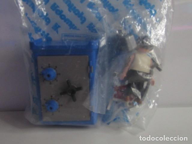 Playmobil: DIFICIL SET NUEVO DE LADRON DE BANCOS CON GRAN CAJA FUERTE HUCHA AZUL RAR PLAYMOBIL