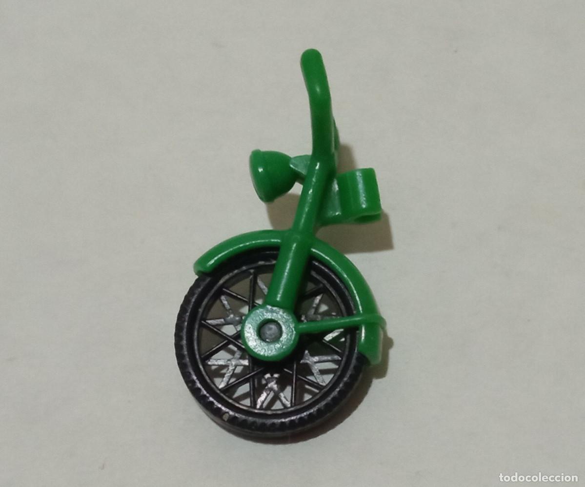 Playmobil: Playmobil - Manillar con Rueda Delantera Moto Cl&aacute;sica