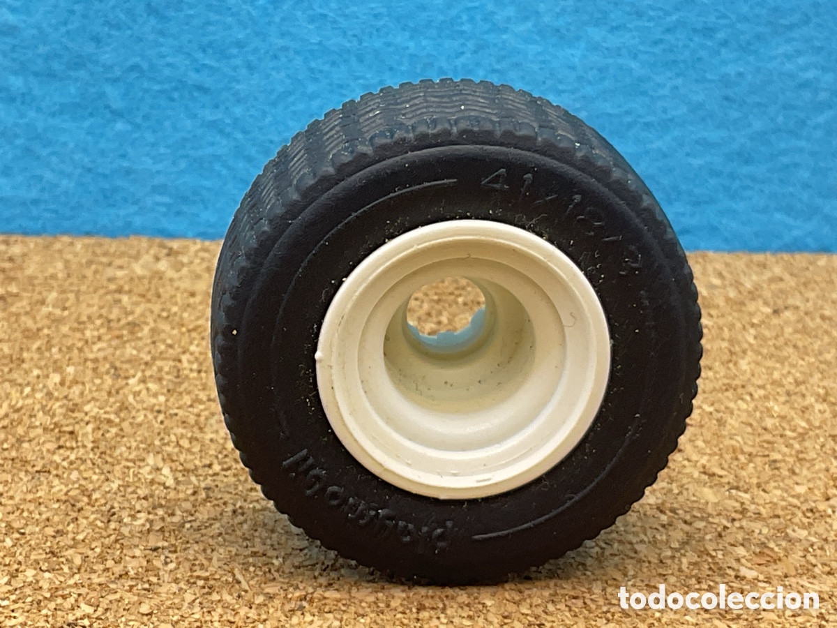Playmobil: ACCESORIO PLAYMOBIL. RUEDA CARAVANA, FURGONETA CAMPER, REPUESTO NEUMATICO, ETC. REF 41 X 18/3