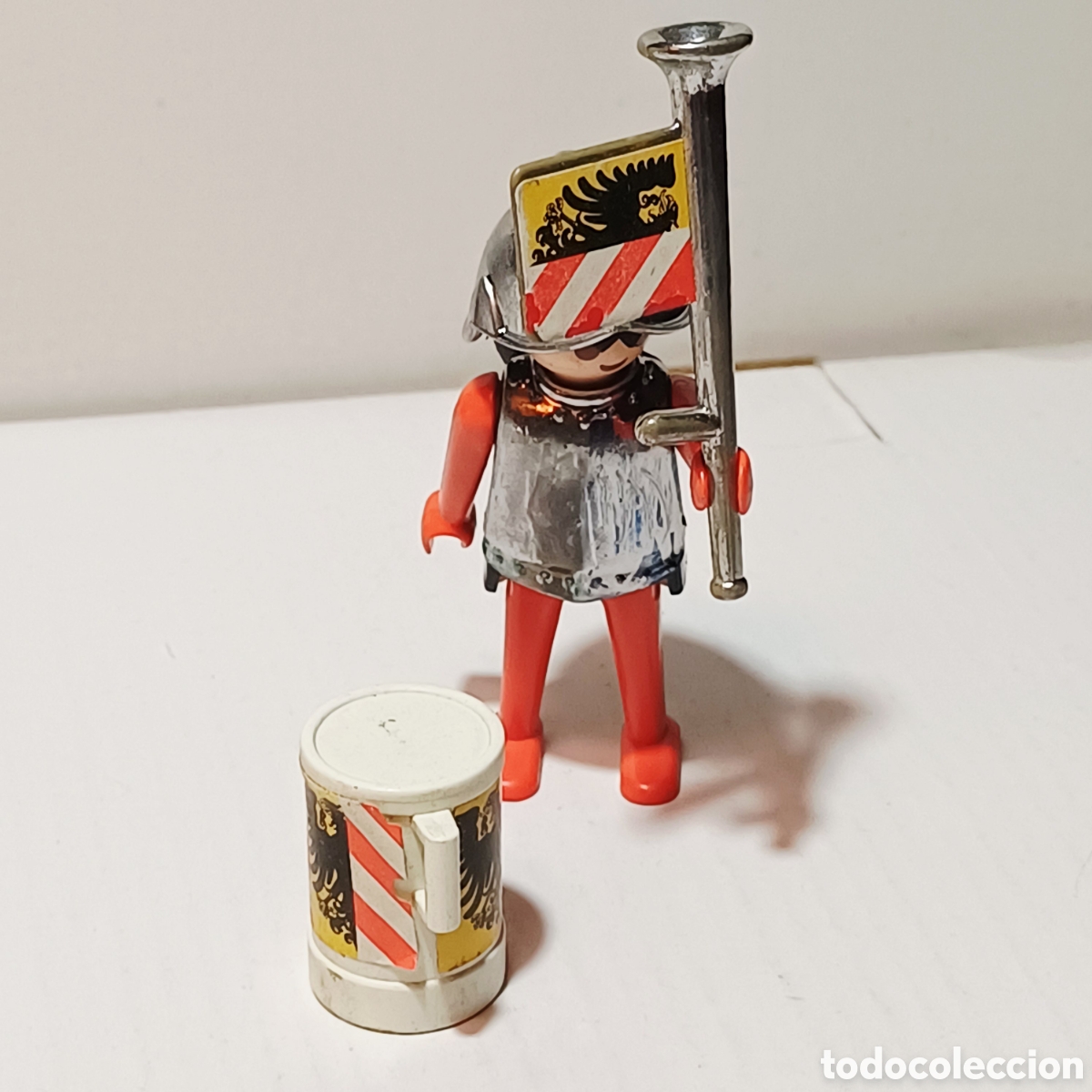 Playmobil: Figura Playmobil tamborilero soldado medieval tambor estandarte trompeta ref. 3380