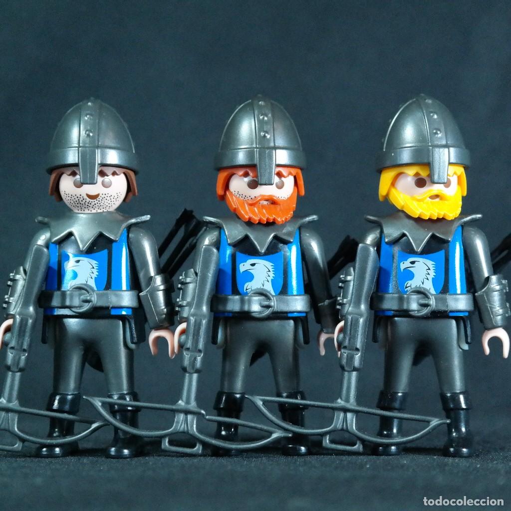 Playmobil: Playmobil 3 ballesteros medievales de aguila ☼
