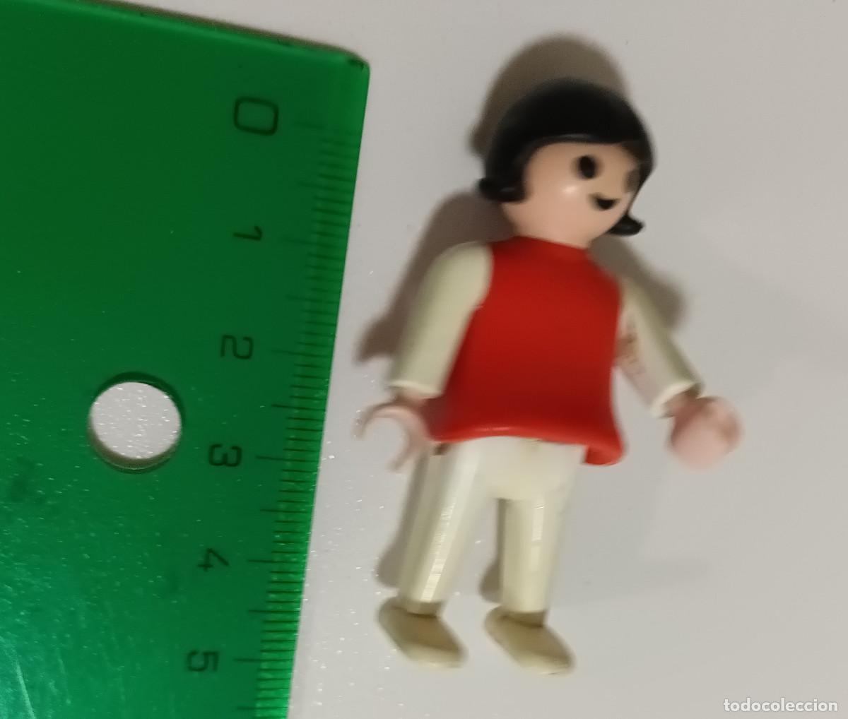 Playmobil: ni&ntilde;a playmobil antigua colegio ciudad traje rojo blanco morena