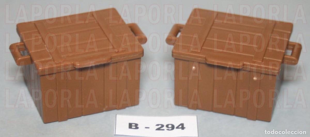 Playmobil: PLAYMOBIL 2 CAJAS MADERA CON TAPA ABATIBLE - OESTE NORDISTAS MEDIEVAL (B-294)