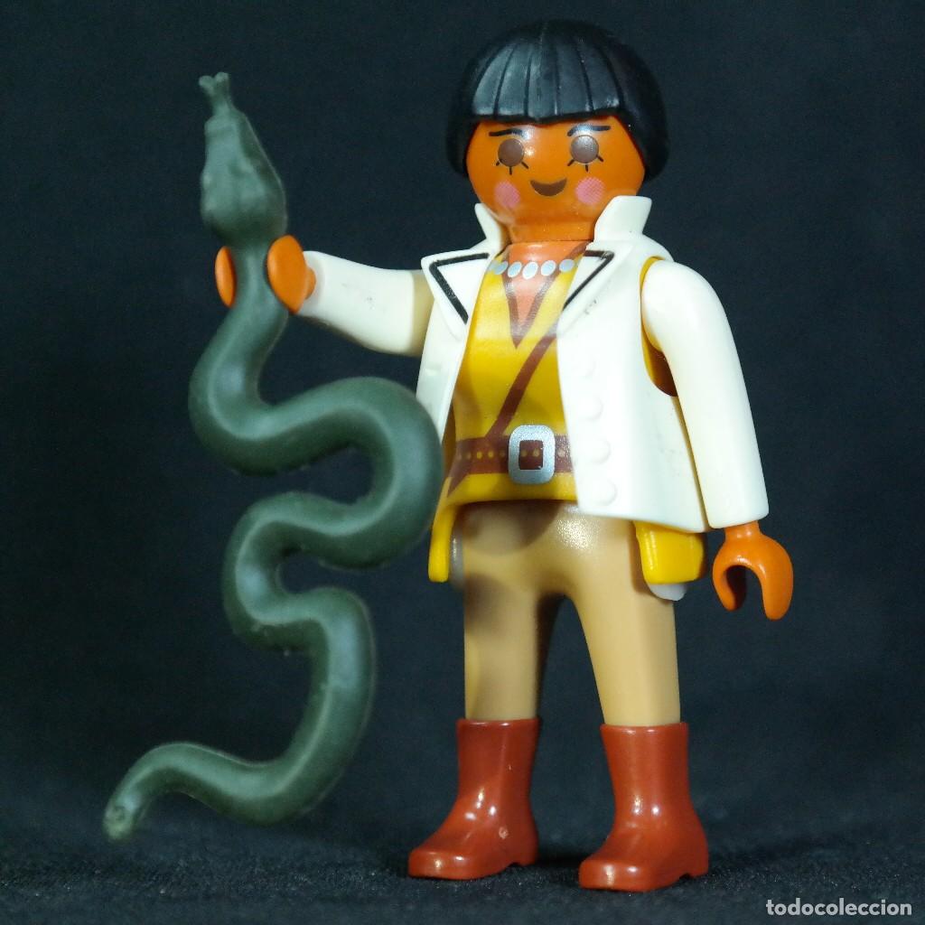 Playmobil: Playmobil mujer con serpiente ☼
