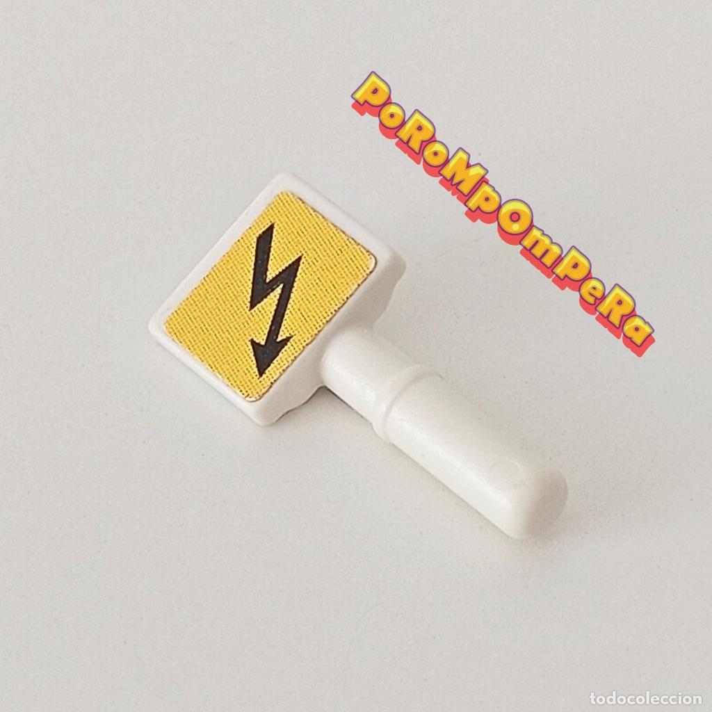 Playmobil: PLAYMOBIL CARTEL PEQUE&Ntilde;O BLANCO RAYO ELECTRICIDAD SIMILAR 3136 448X 4494 5119 548X 5611 6221 M3