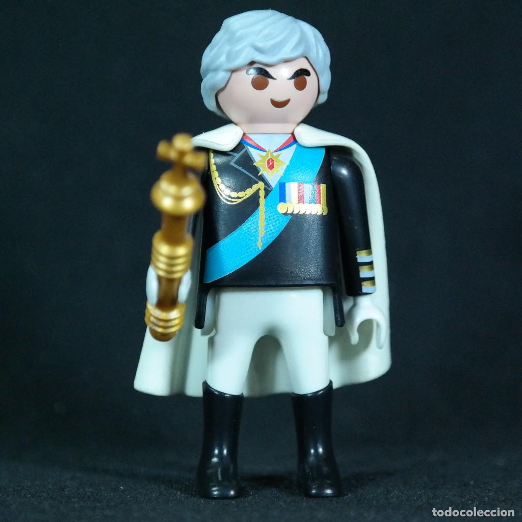 Playmobil: Playmobil rey con capa ☼