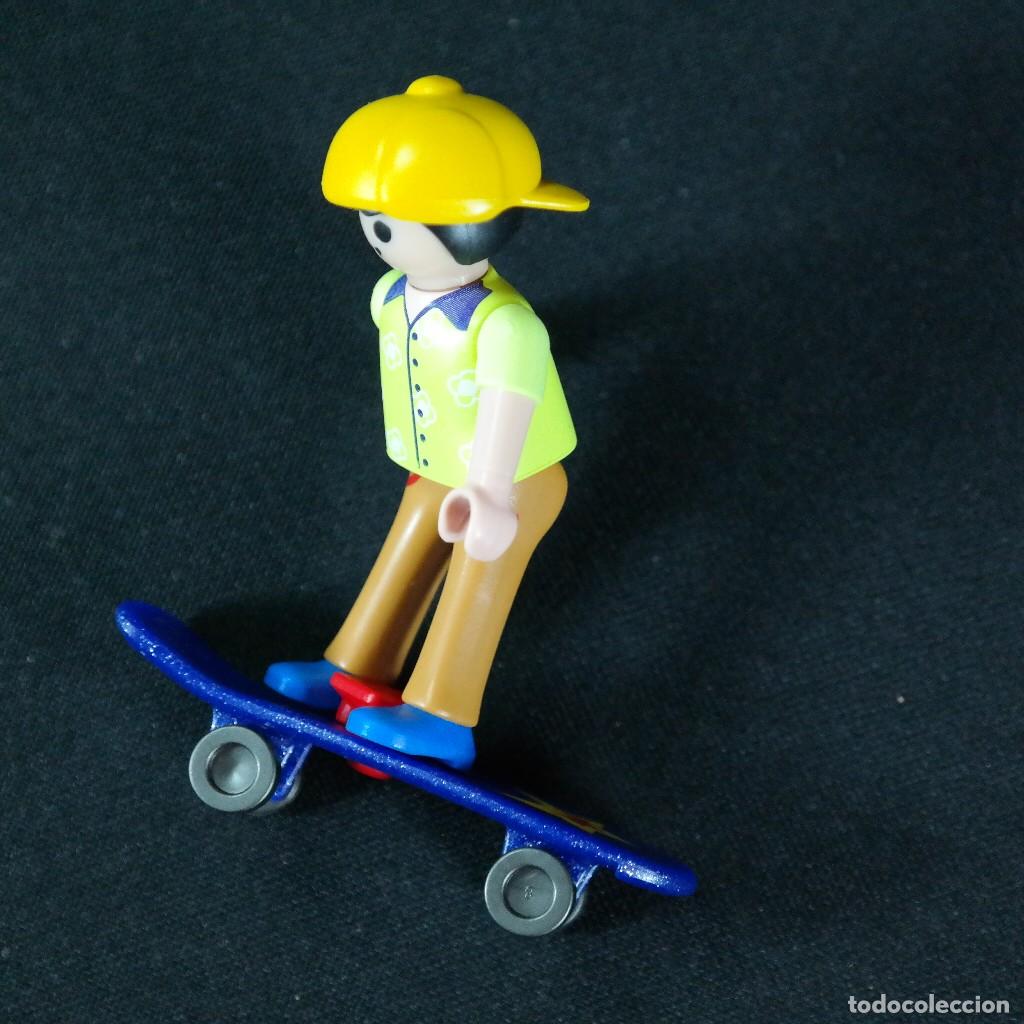 Playmobil: Playmobil adolescente con tabla ☼