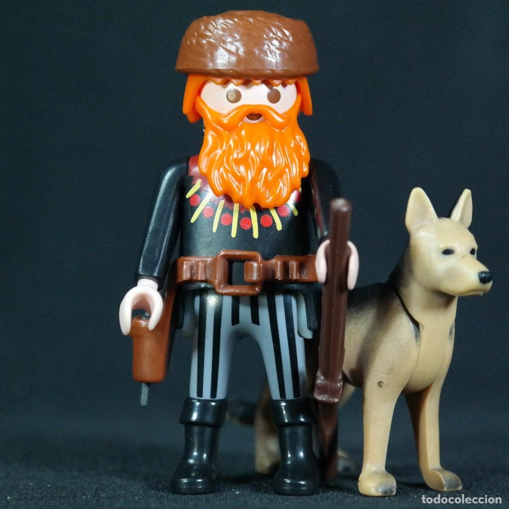 Playmobil: Playmobil trampero con perro ☼