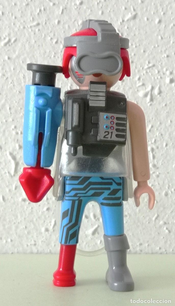 Playmobil: PLAYMOBIL. HOMBRE-ROBOT (CIBORG), CON BRAZO LANZA-MISILES (1996)