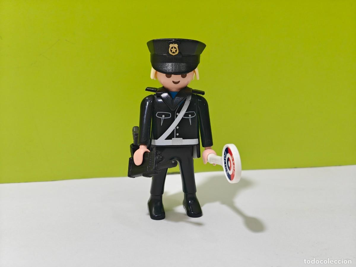 Playmobil: playmobil figura hombre polic&iacute;a americano, comisar&iacute;a, parque, c&aacute;rcel, ladrones, cuartel, moto, city.