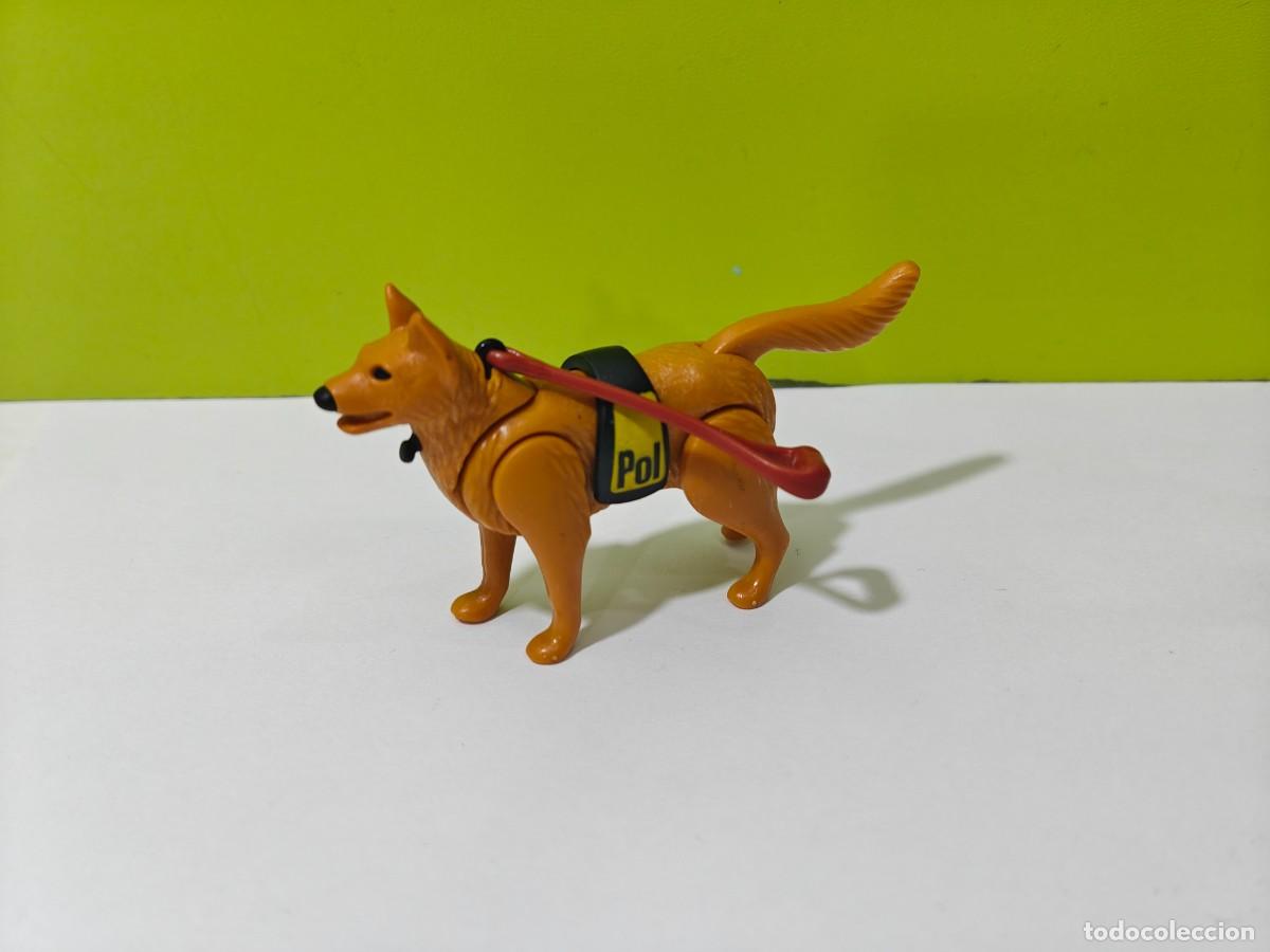 Playmobil: playmobil animal-perro polic&iacute;a polizei, comisar&iacute;a, parque, c&aacute;rcel, ladrones, cuartel, moto, city.