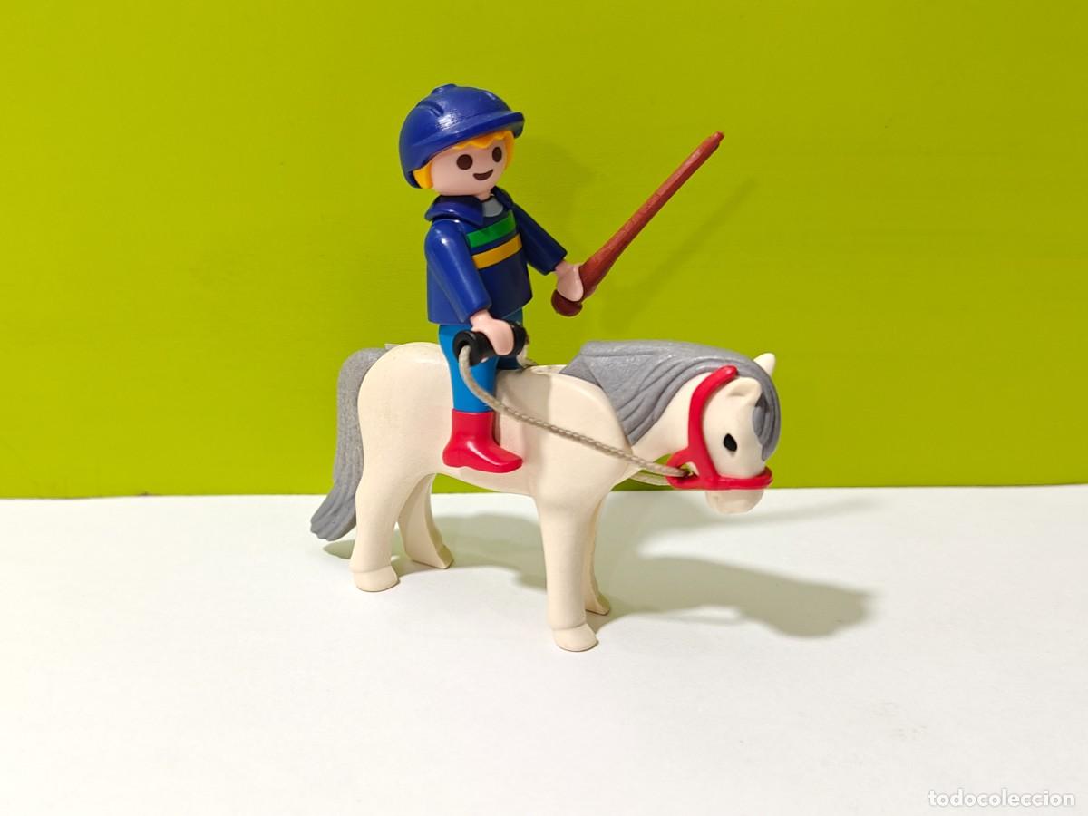Playmobil: playmobil figura ni&ntilde;o a caballo, h&iacute;pica, establo, granja, country, bel&eacute;n, cuadra, huerto, city, zoo.