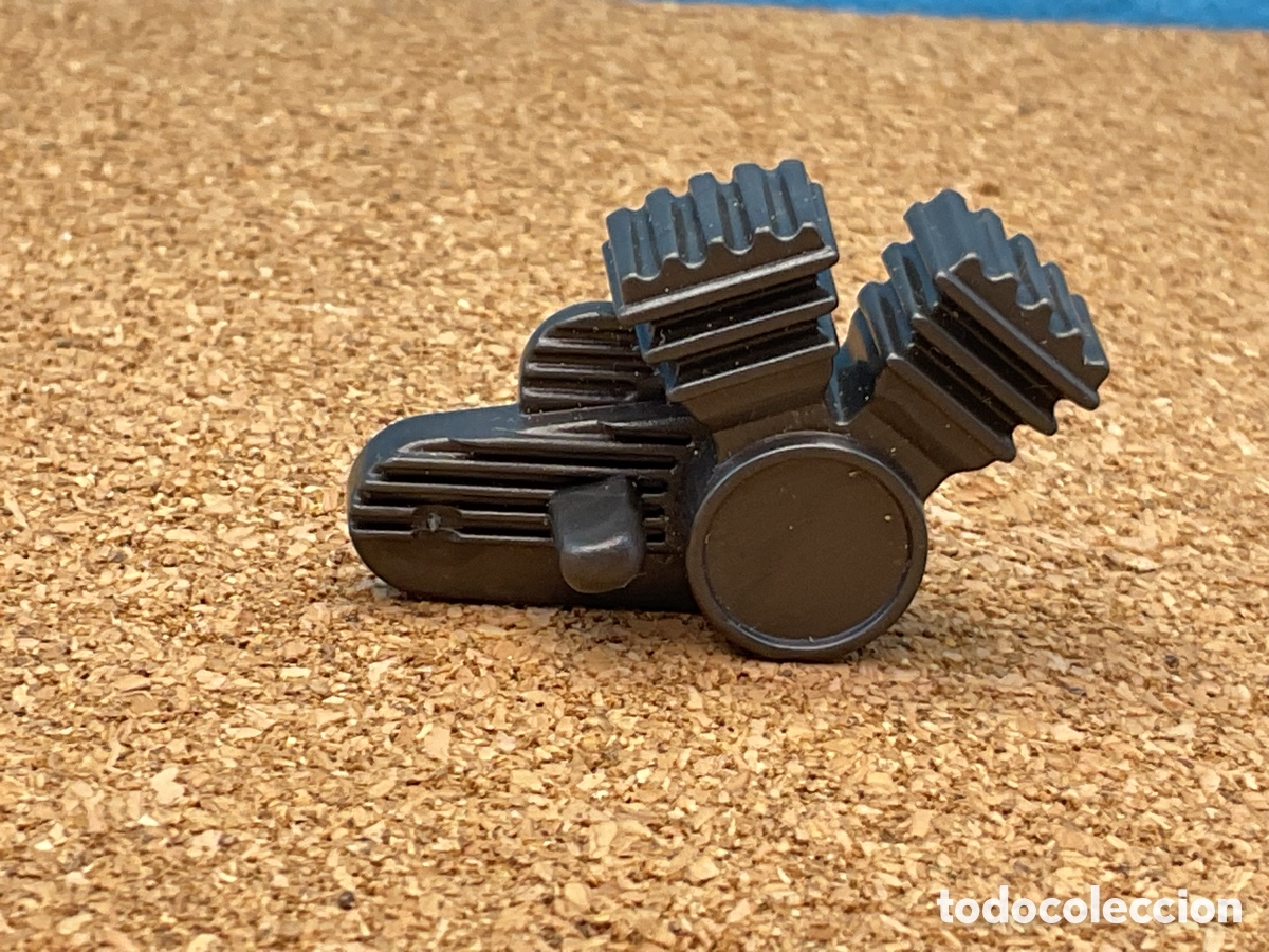 Playmobil: ACCESORIO PLAYMOBIL. PIEZA VEHICULO MOTOR COLOR GRISACEO