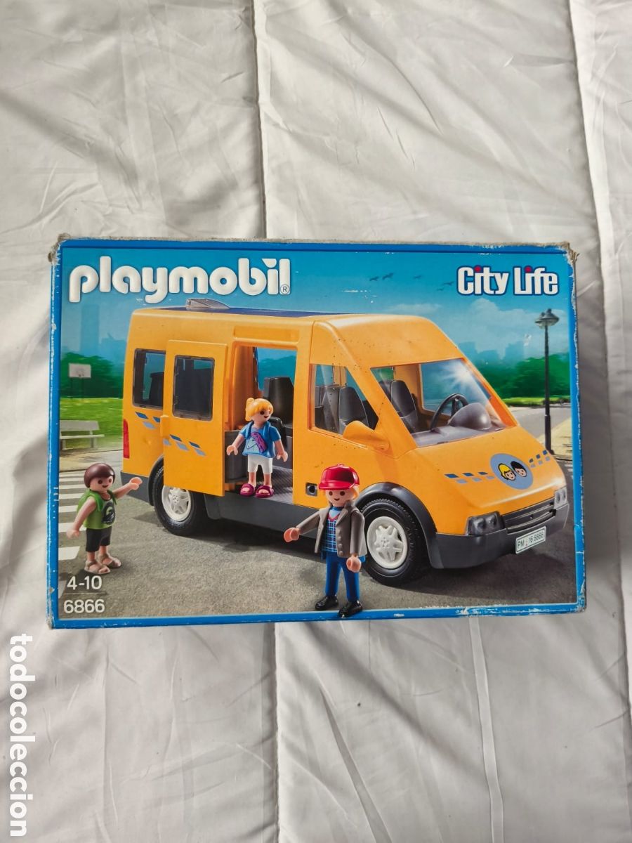 Playmobil: Playmobil . City Life School bus. Mod. 6866. amarillo. Caja original.