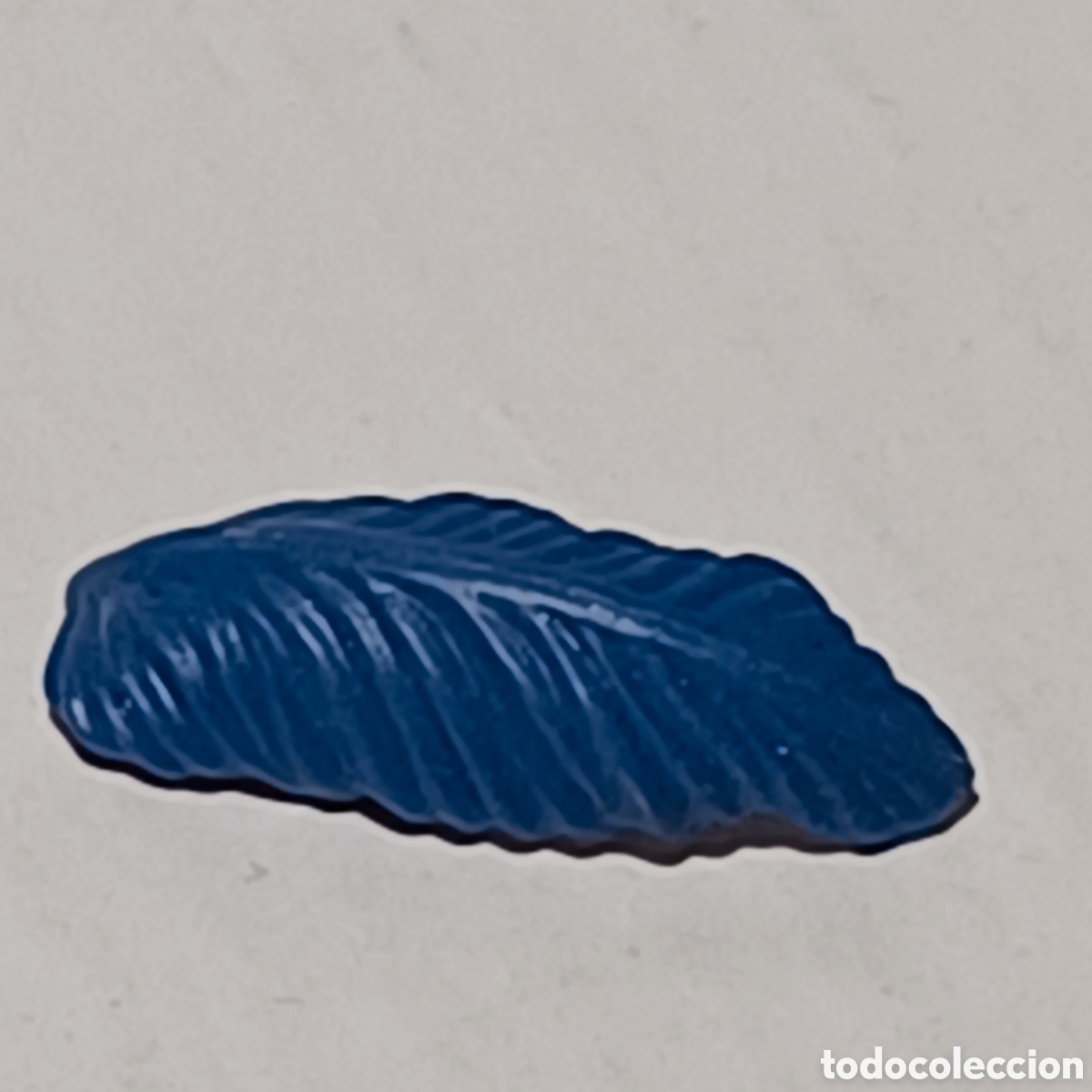 Playmobil: Pieza playmobil pluma lateral azul oscuro sombrero pirata soldado ingl&eacute;s franc&eacute;s galeon