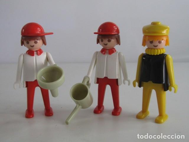 Playmobil: DIFICIL SET DE MECANICOS Y DIRECTOR DE EQUIPO RACING F1 LEMANS 1&ordf; &Eacute;POCA FAMOBIL PLAYMOBIL