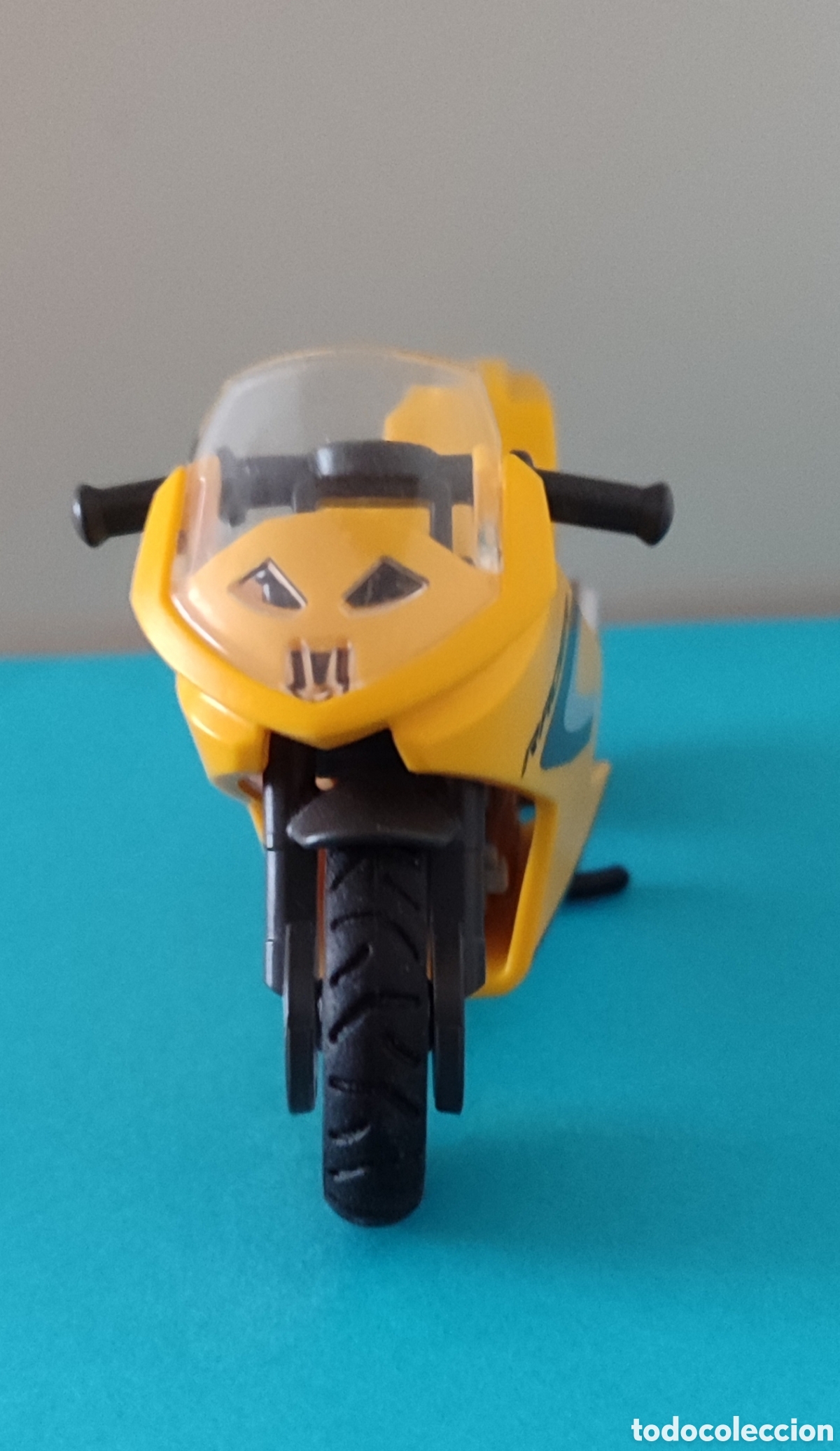 Playmobil: Moto amarilla Playmobil.