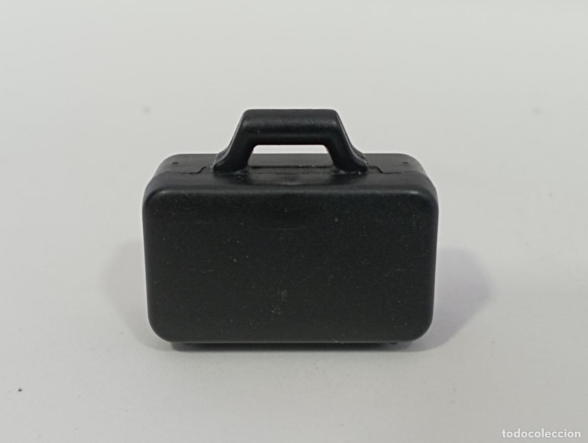 Playmobil: PLAYMOBIL MALETA MALET&Iacute;N VACACIONES CIUDAD