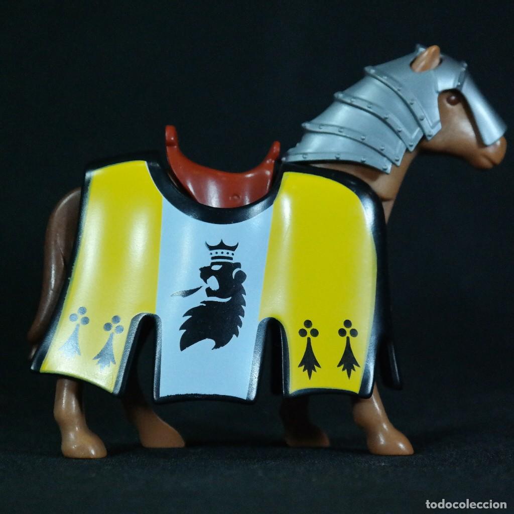 Playmobil: Playmobil caballo marron medieval con montura y manta manta ☼
