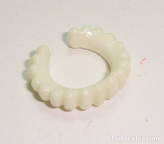 Playmobil: ACCESORIO PLAYMOBIL COLLAR LOTE 216