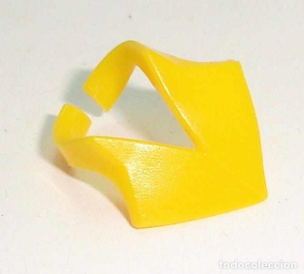 Playmobil: ACCESORIO PLAYMOBIL PA&Ntilde;UELO CUELLO LOTE 221
