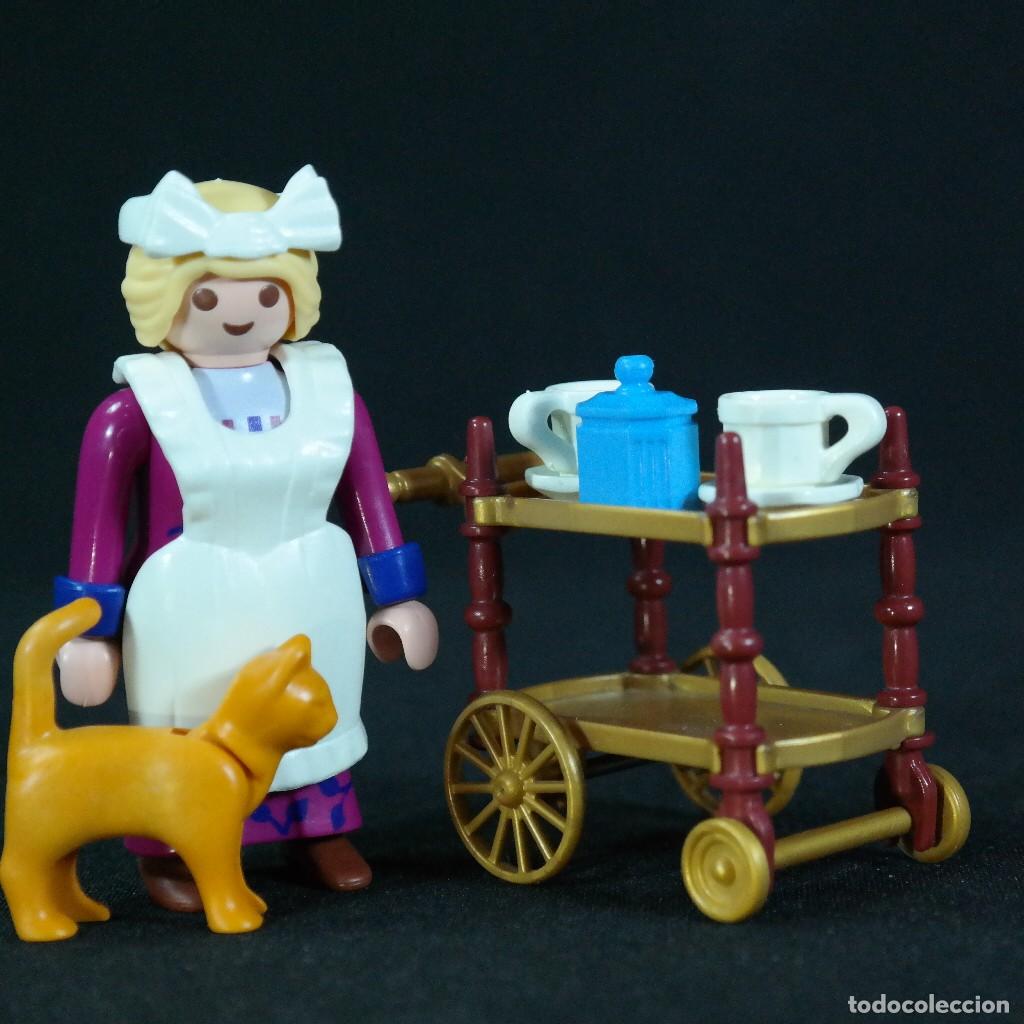 Playmobil: Playmobil mujer con carrito ☼