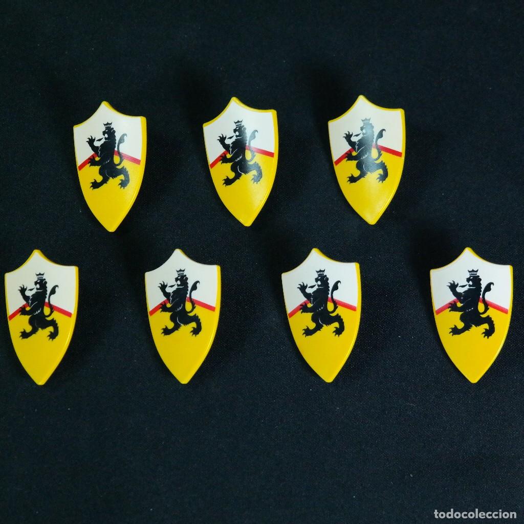 Playmobil: Playmobil escudos medievales de leon ☼