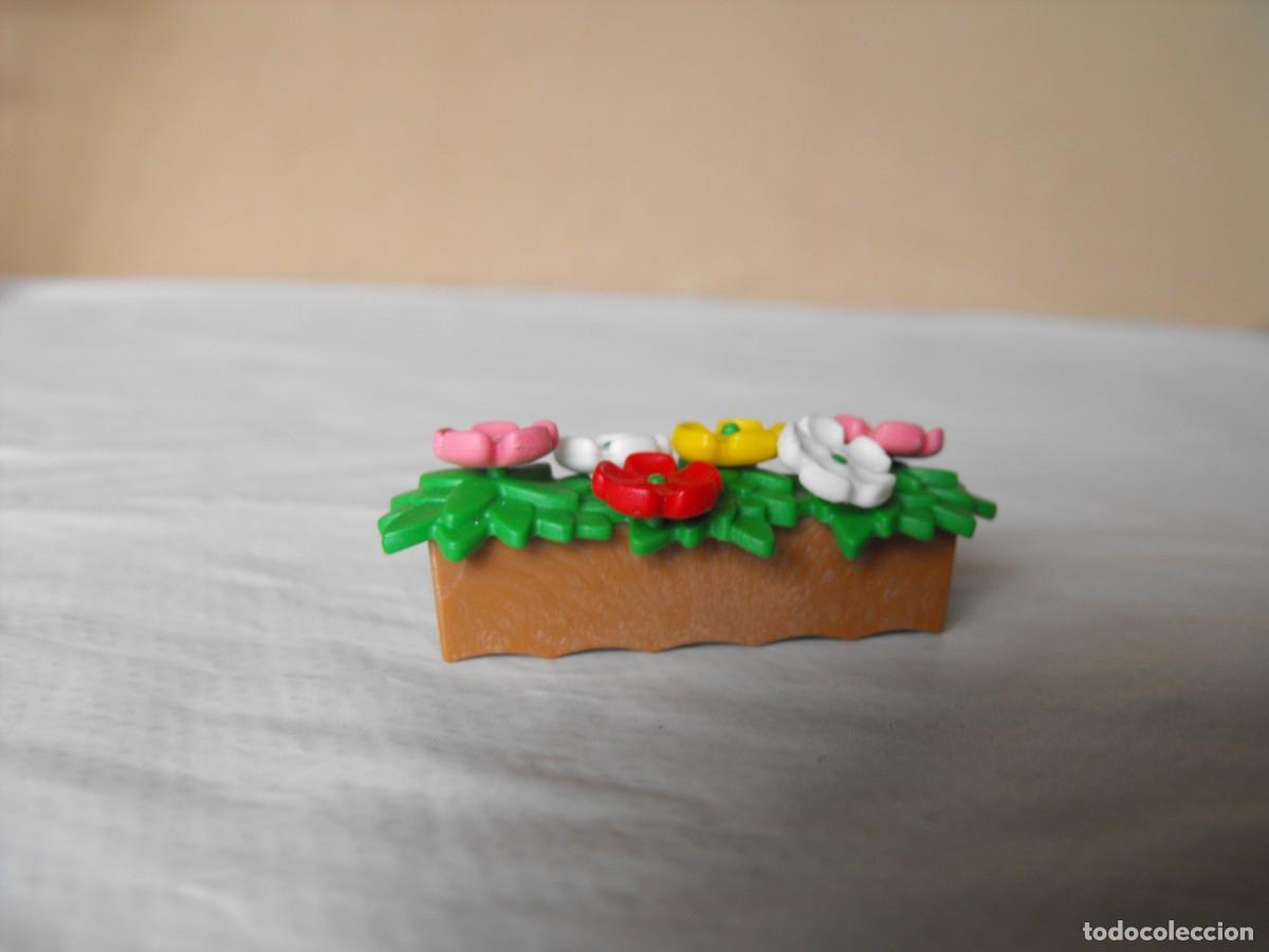 Playmobil: PLAYMOBIL. Macetero con plata y flores.
