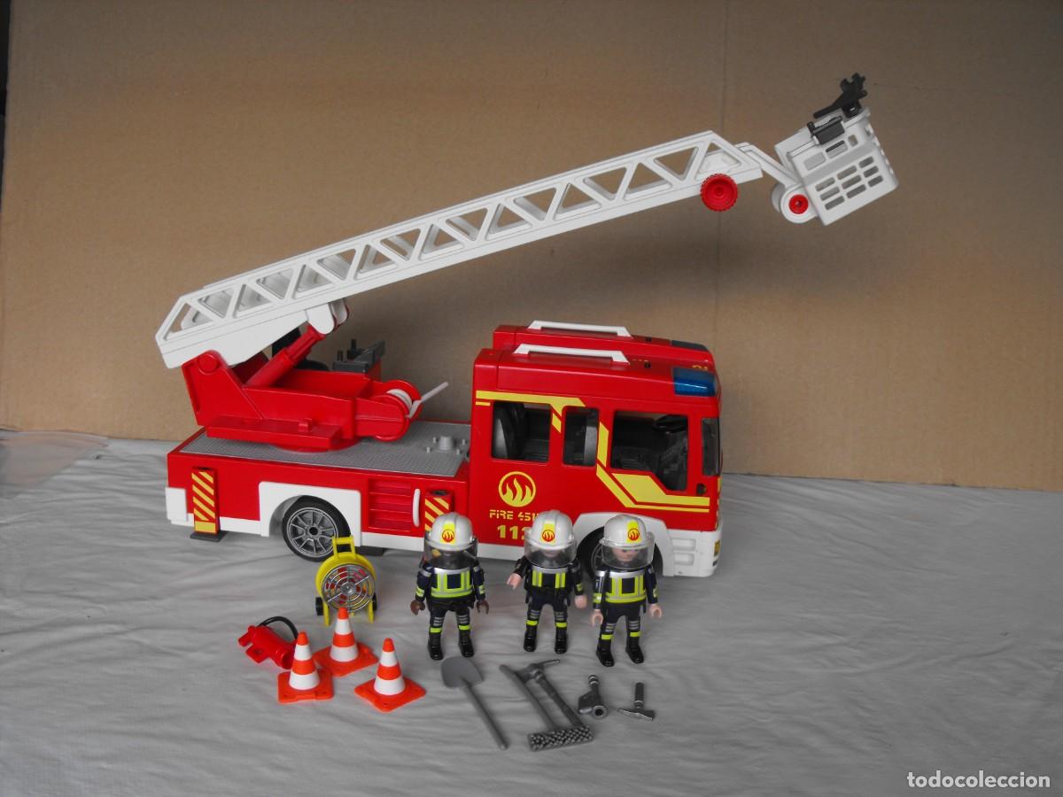 Playmobil: PLAYMOBIL. Cami&oacute;n de bomberos con escalera. REf. 9463. Muy completo.