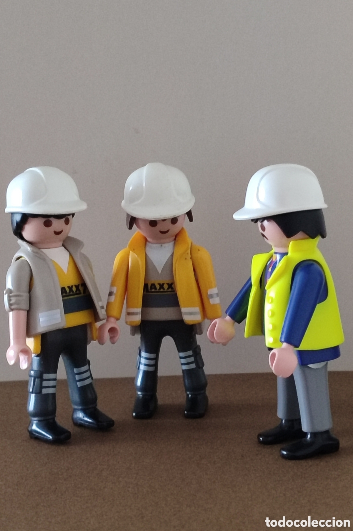 Playmobil: Jefe y operarios de construcci&oacute;n