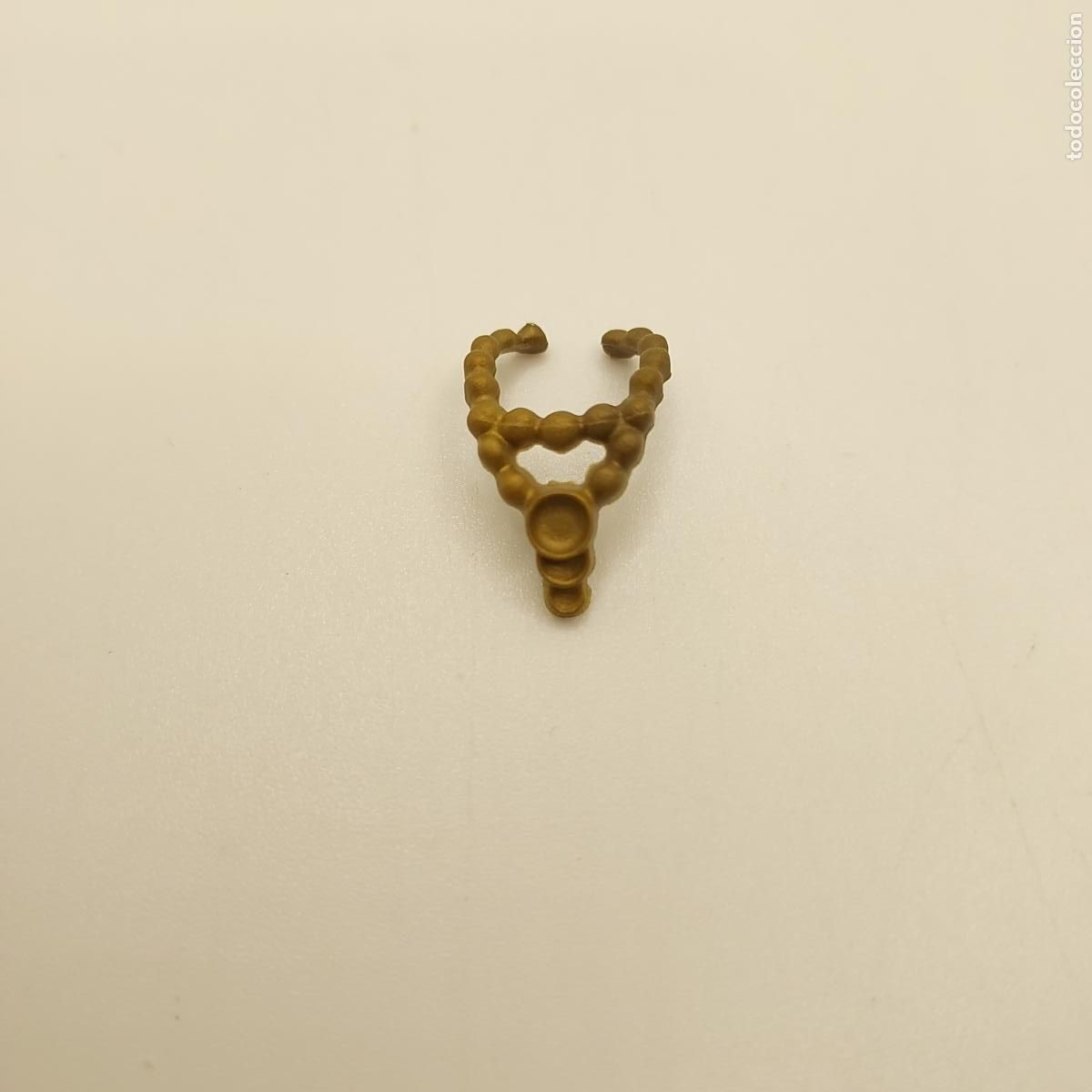 Playmobil: PLAYMOBIL SEGUNDA MANO COLLAR DAMA SE&Ntilde;ORA PRINCESA REINA MEDIEVAL BEL&Eacute;N PIRATA