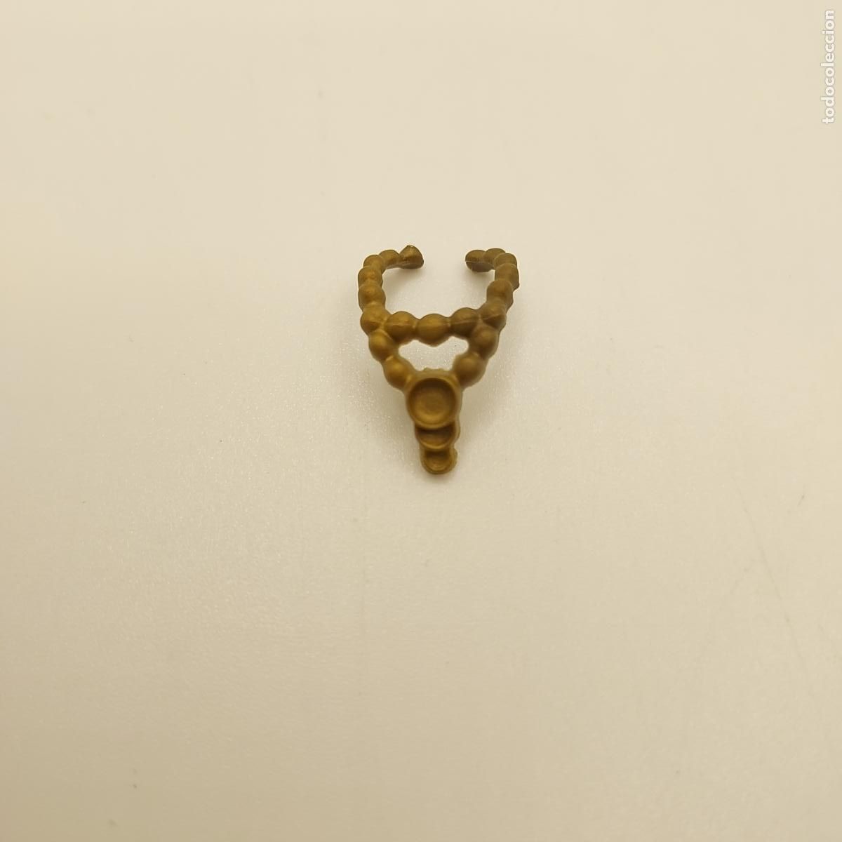 Playmobil: PLAYMOBIL SEGUNDA MANO COLLAR DAMA SE&Ntilde;ORA PRINCESA REINA MEDIEVAL BEL&Eacute;N PIRATA