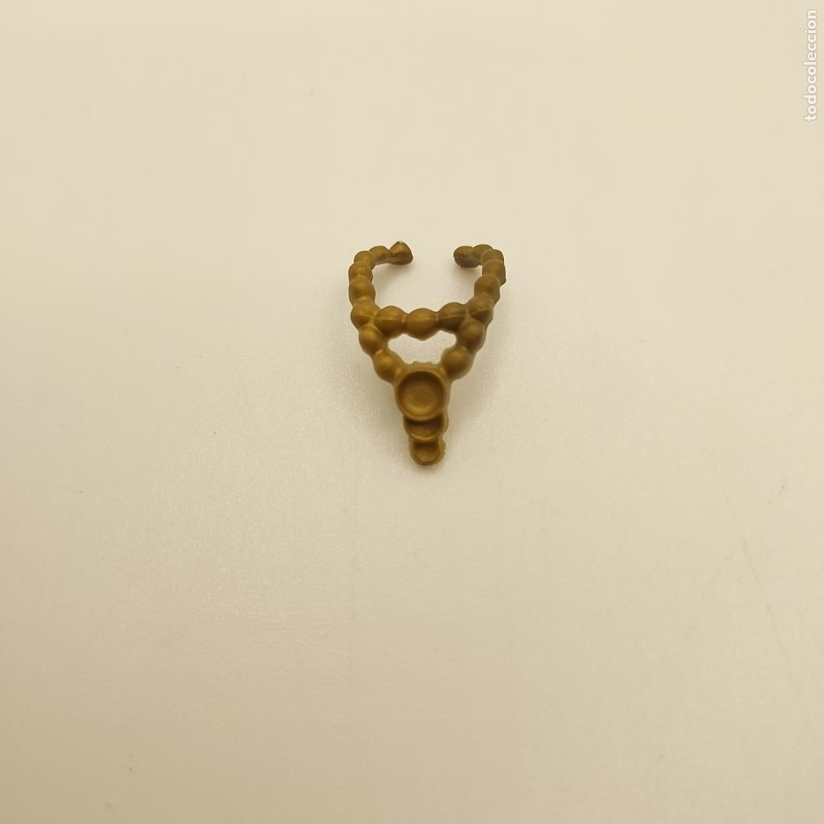 Playmobil: PLAYMOBIL SEGUNDA MANO COLLAR DAMA SE&Ntilde;ORA PRINCESA REINA MEDIEVAL BEL&Eacute;N PIRATA