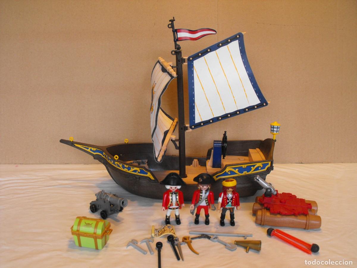 Playmobil: PLAYMOBIL. Carabela, barco real con piratas. Ref. 70412.