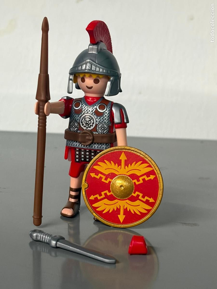 Playmobil: playmobil figura romano completo con escudo redondo , cinturon, espada casco con penacho y lanza