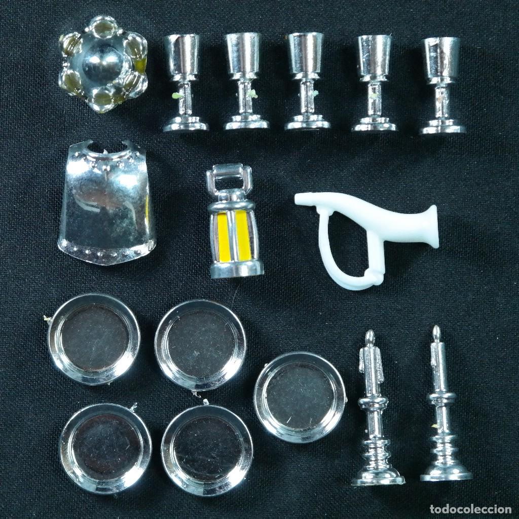 Playmobil: Playmobil accesorios cromados en excelente estado medievales ☼