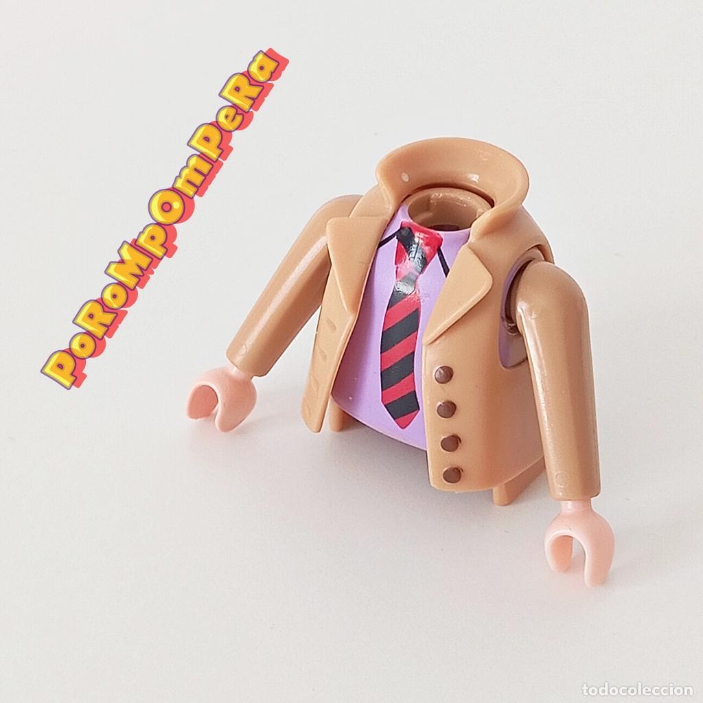 Playmobil: PLAYMOBIL CHAQUETA ABOTONADA SOLAPA BEIGE + TORSO MORADO + BRAZO A JUEGO COMPLETAR/CUSTOM TO4