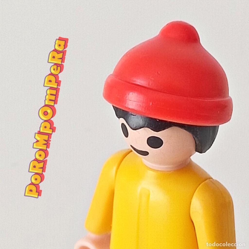 Playmobil: PLAYMOBIL GORR INFANTIL INVIERN ROJIZO 3223 3479 3495 3522 3560 3594 ? SOMBRER NI&Ntilde;O NIEVE NAVIDAD i5