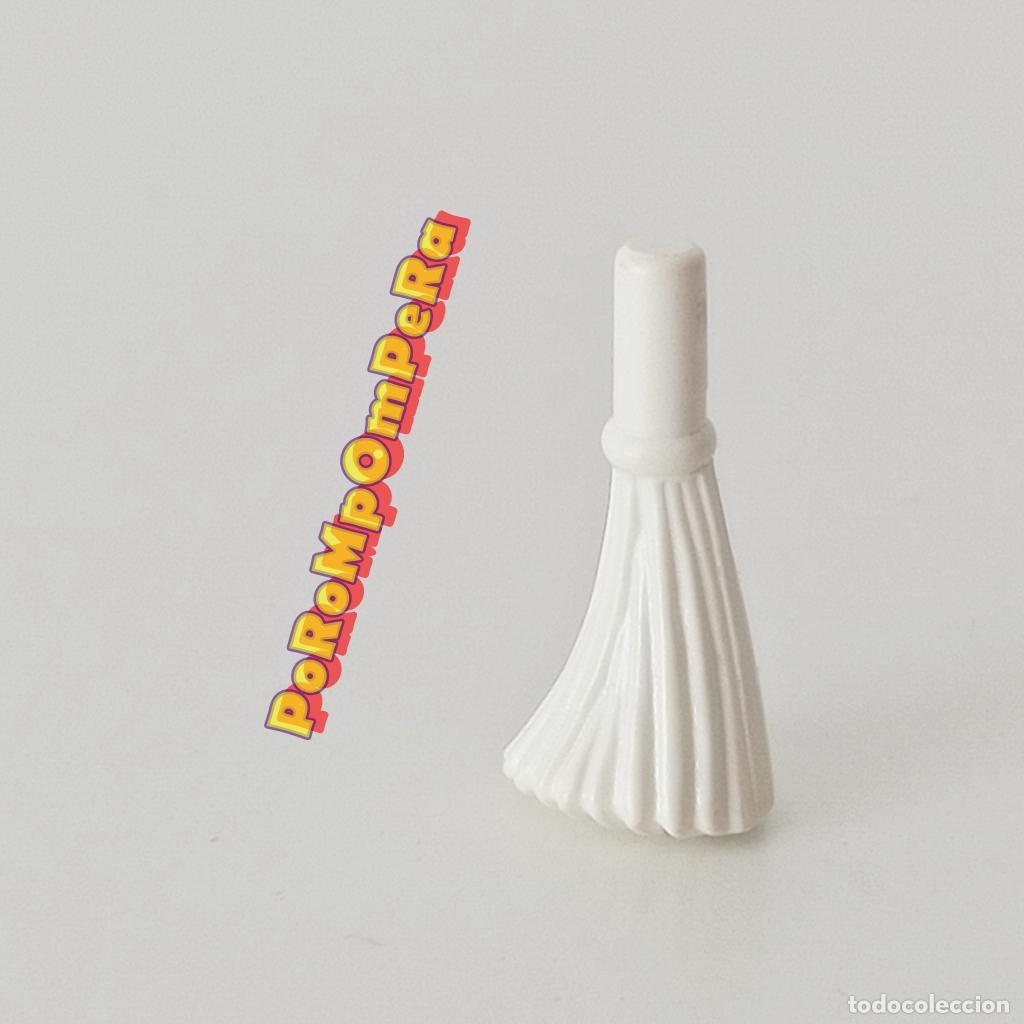 Playmobil: PLAYMOBIL PLUMA PEQUE&Ntilde;A BLANCA PARA SOMBRERO ALPINO - SET/S POR DETERMINAR i1