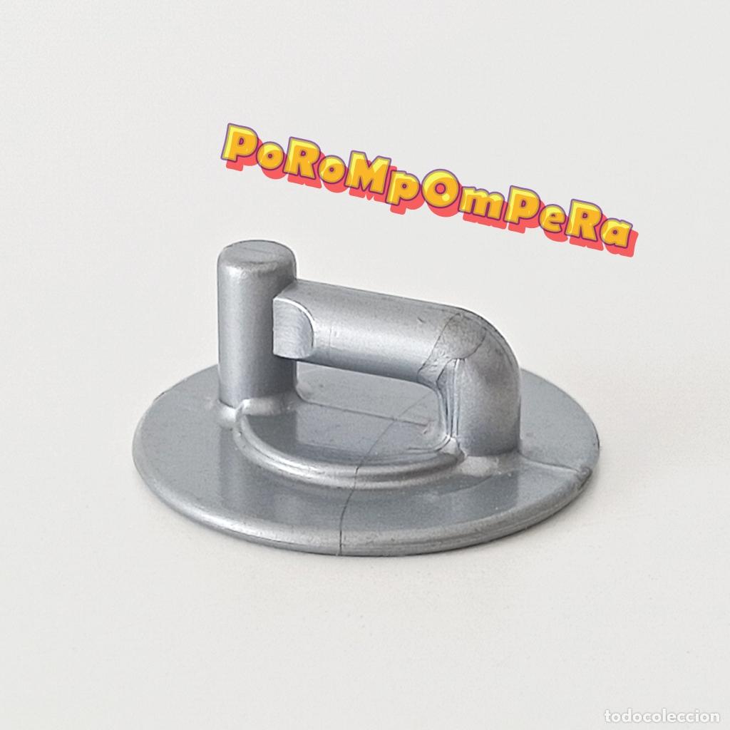Playmobil: PLAYMOBIL ESCUDO O PLATILLO GRIS PLATEADO SIMILAR 3666 4270 4324 5813 NI&Ntilde;O MEDIEVAL GLADIADOR i6
