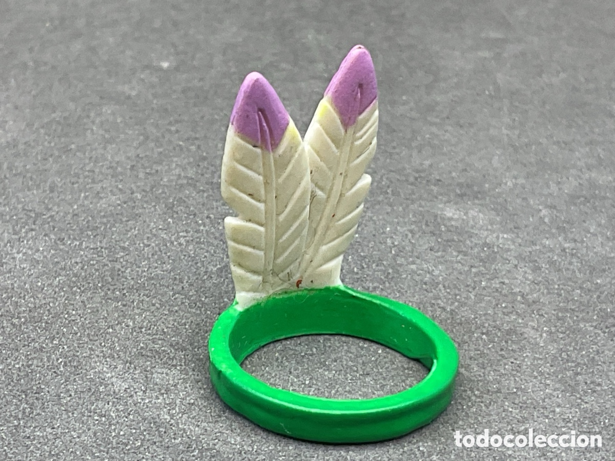 Playmobil: ACCESORIOS PLAYMOBIL. ANILLO VERDE CON PLUMAS. REF INDIOS.