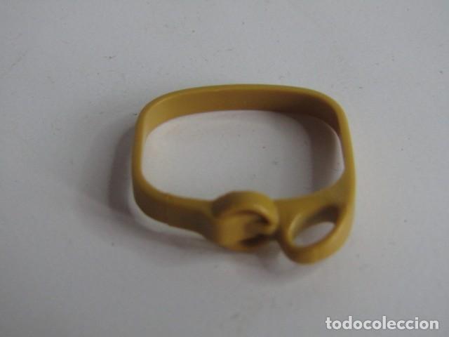 Playmobil: DIFICIL CINTUR&Oacute;N ESPADA COLOR AMARILLO CLARITO CABALLERO MEDIEVAL PLAYMOBIL