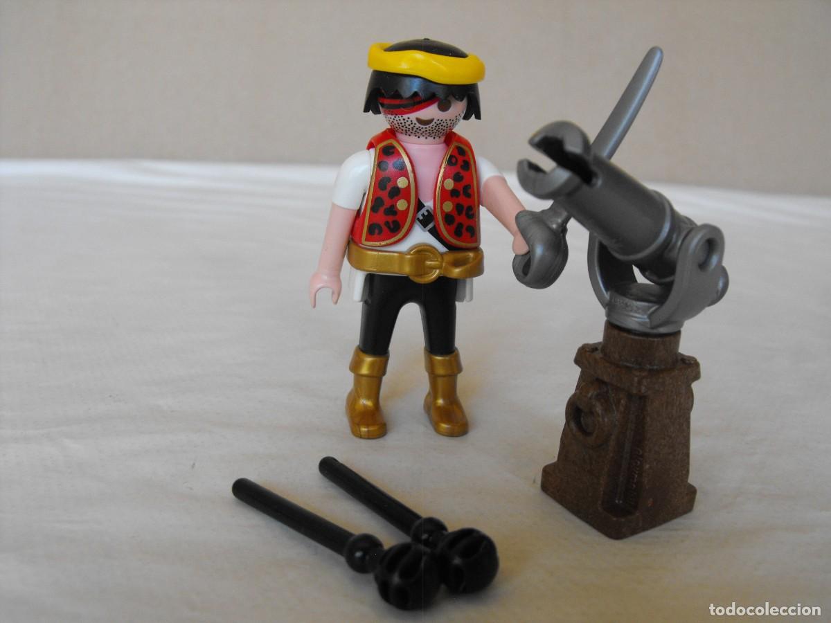 Playmobil: PLAYMOBIL. Pirata con ca&ntilde;&oacute;n. De la ref. 5378.