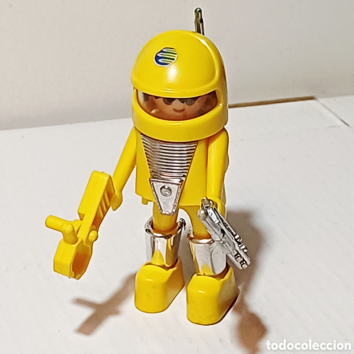 Playmobil: Figura Playmobil hombre playmospace astronauta famospace traje amarillo ref. 3534